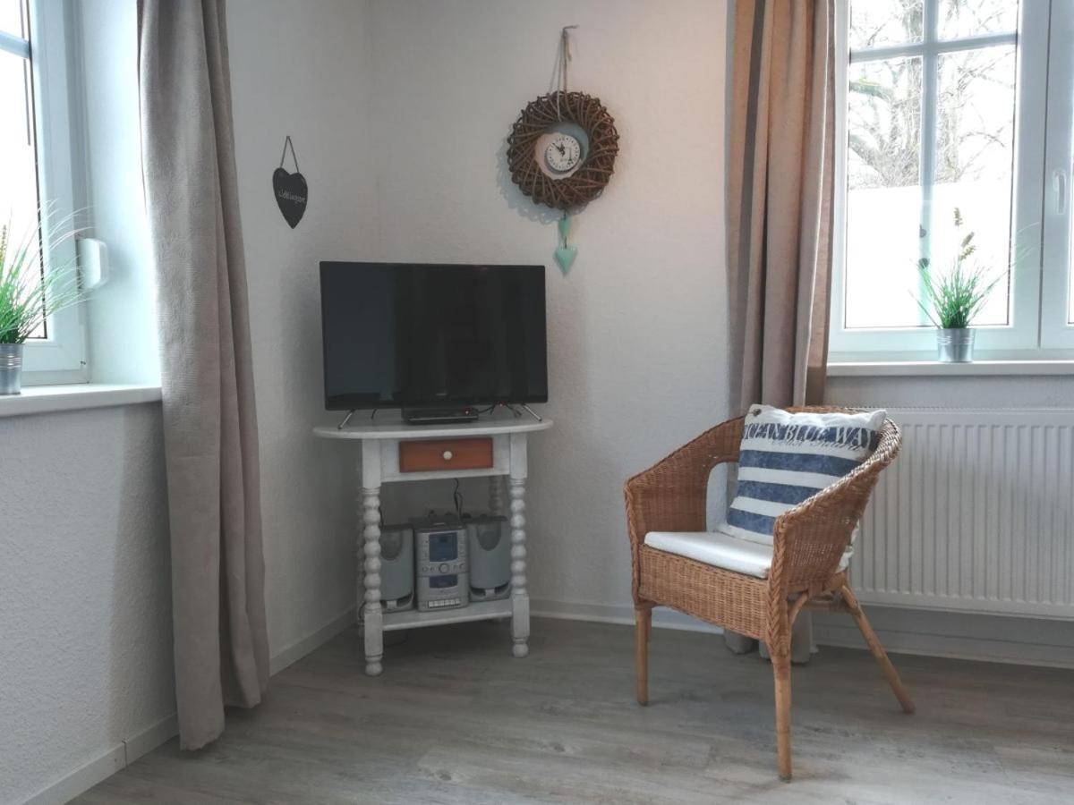Fietes Ankerplatz Apartment Schillig Bagian luar foto